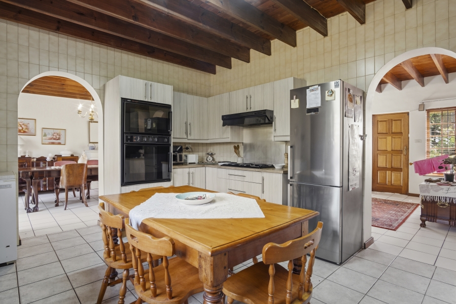6 Bedroom Property for Sale in Schaap Kraal Western Cape